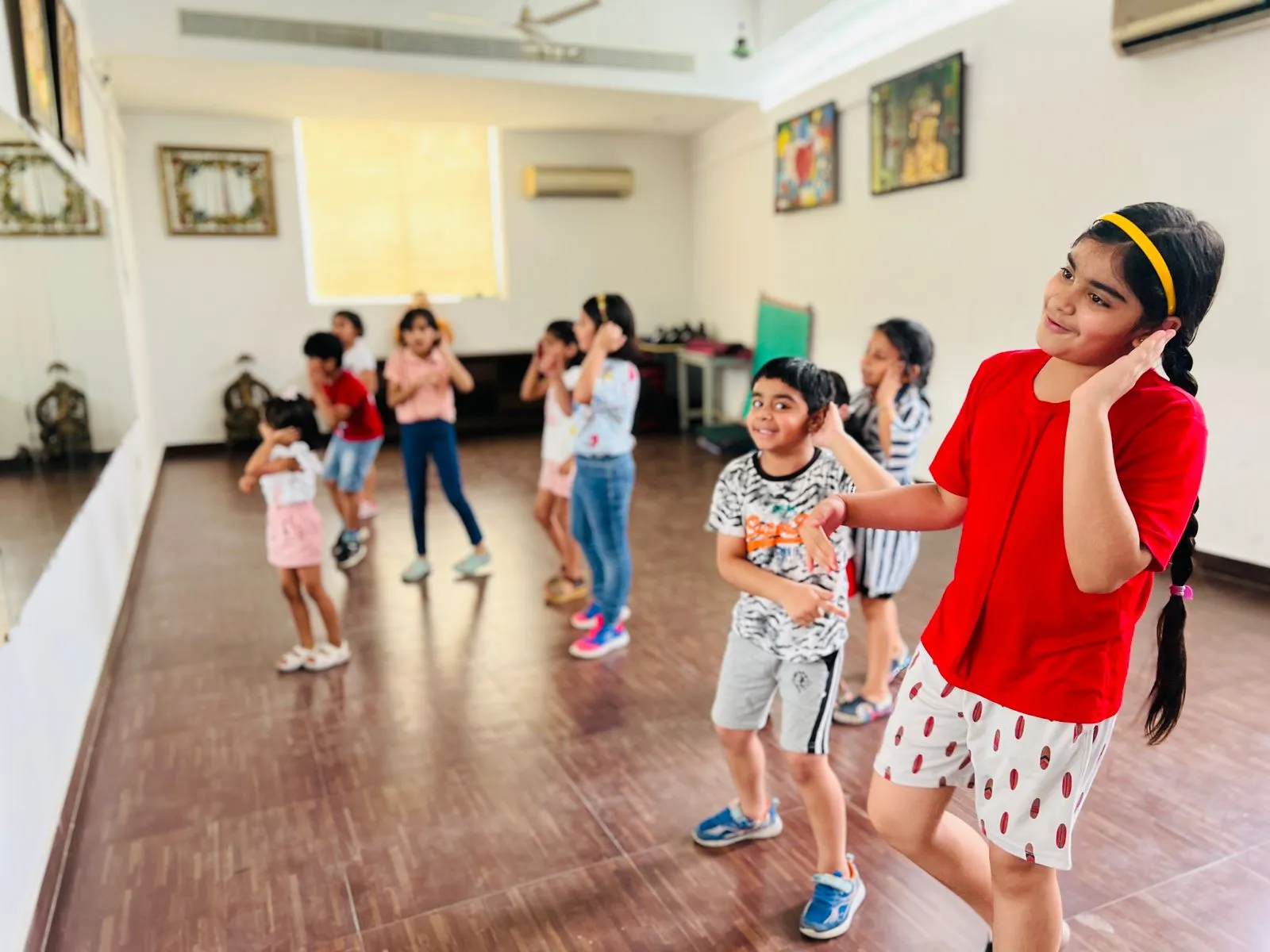 Bollywood Dance photo